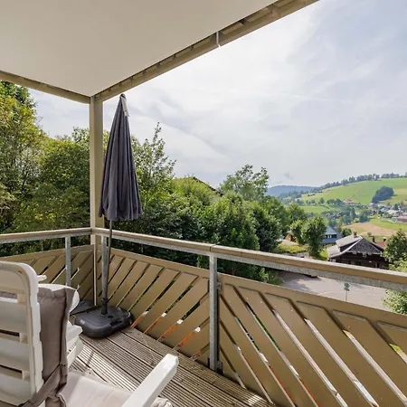 Mit Traumblick Im Wanderparadies Schwarzwald - Sauna -e-laden